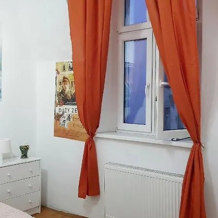Homestay Cozy & Fun Wojewodzka, Chopina, Damrota